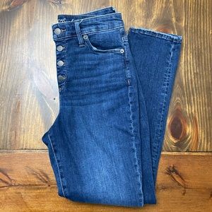 Universal Thread Button Fly Skinny